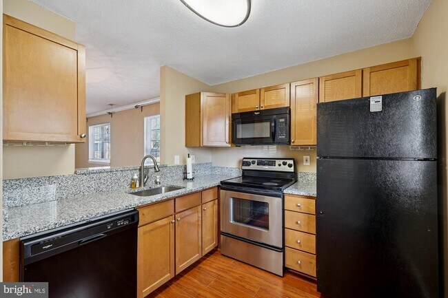 Building Photo - 11407 Herefordshire Way