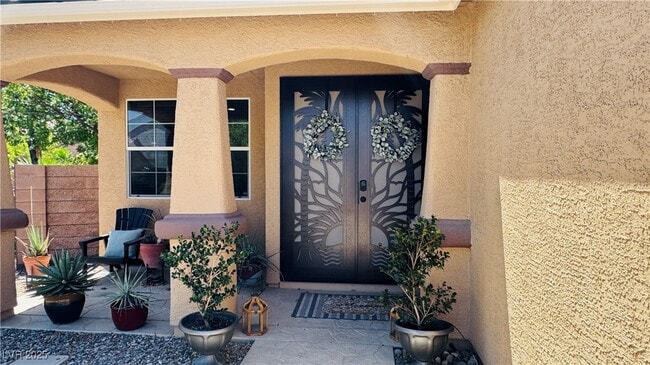 Building Photo - 55 Crescent Palm Ct