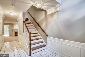 Building Photo - 5413 Summer Leaf Ln