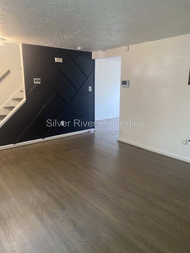Foto del edificio - 9223 Redbridge Ct
