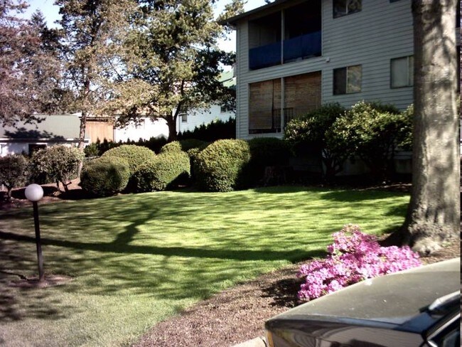 Lake Road Apartments Milwaukie Oregon Lake Road Apartments Milwaukie Oregon