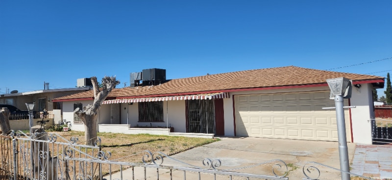 Primary Photo - 34540 Western Dr