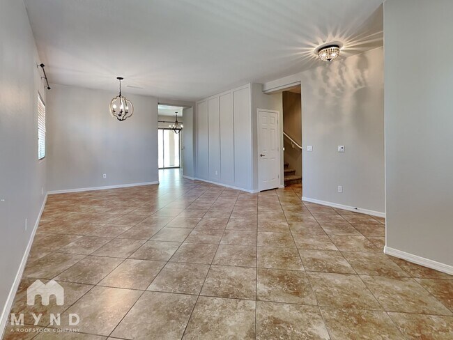 Foto del edificio - 18646 W Mission Ln