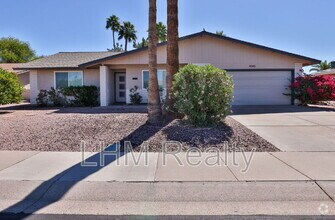 Building Photo - 1045 Leisure World