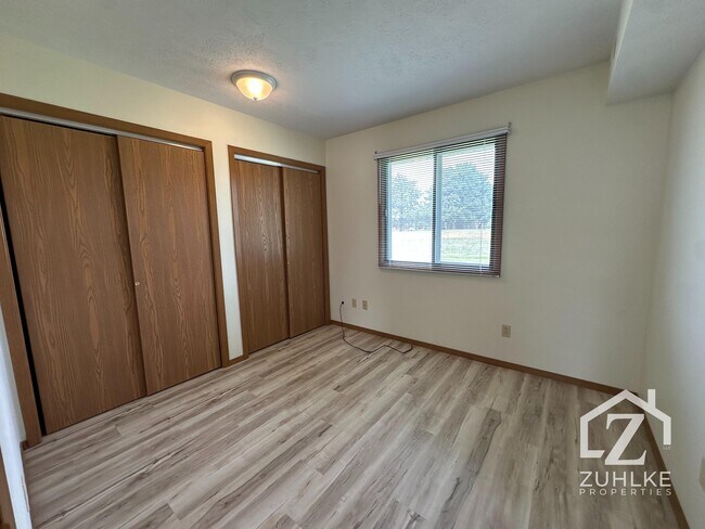Foto del edificio - 1204 Isabelle Cir