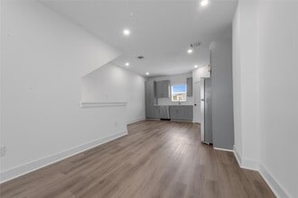 Building Photo - 3262 Sauce Pan Wy