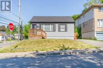 Building Photo - 170 Emerson St