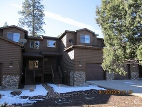 Building Photo - 6907 Mercury Dr