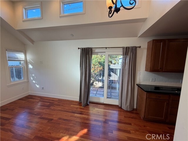 Building Photo - 547 E Jefferson Ave