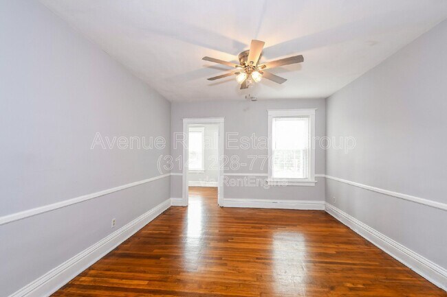 Foto del edificio - 753 Leland Ave