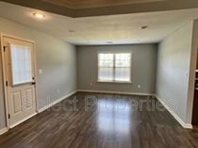 Foto del edificio - 201 County Rd 4063