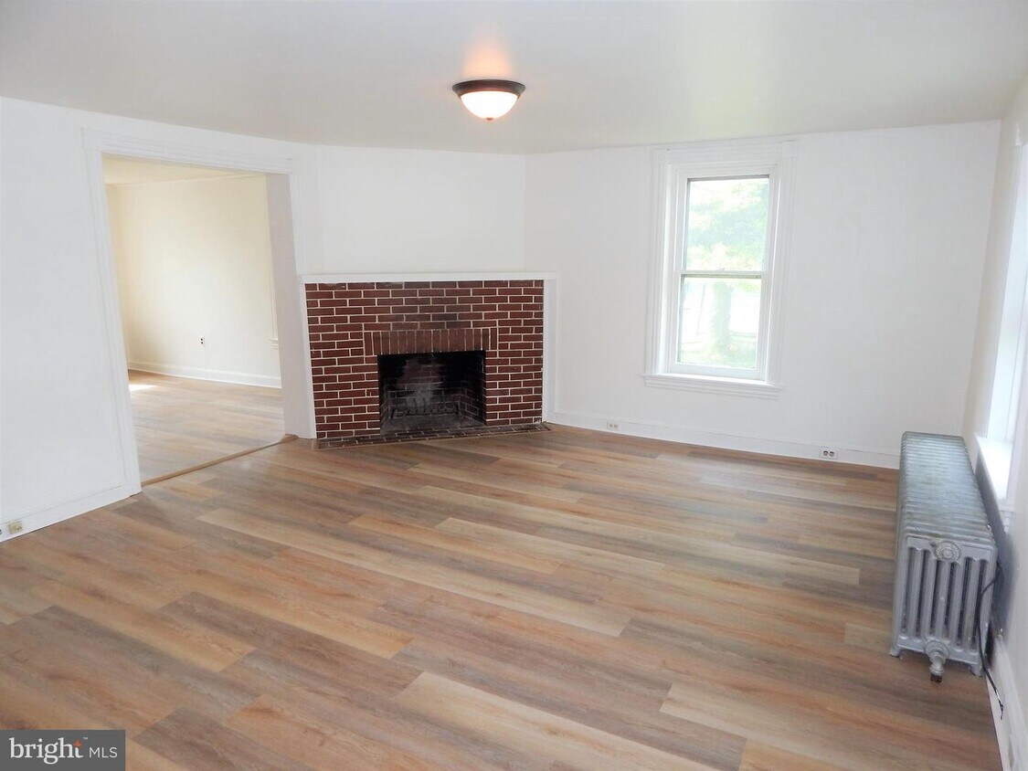 121 S Decatur St, Strasburg, PA 17579 House Rental in Strasburg, PA