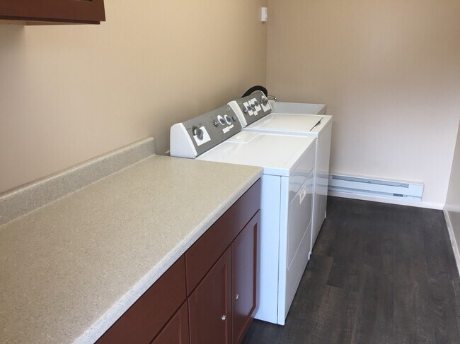 Lavandería en el hotel - 241 Perkins St