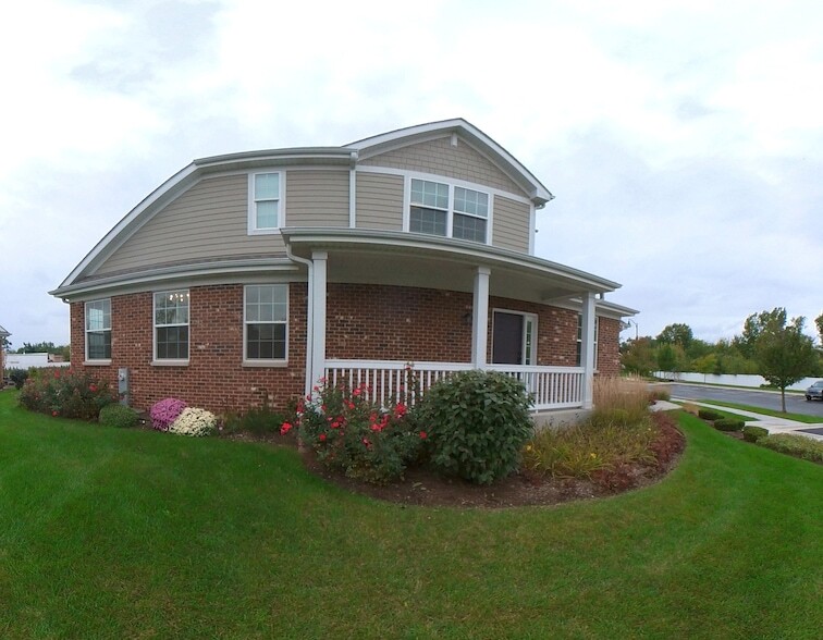 Foto principal - 10721 Clock Tower Dr