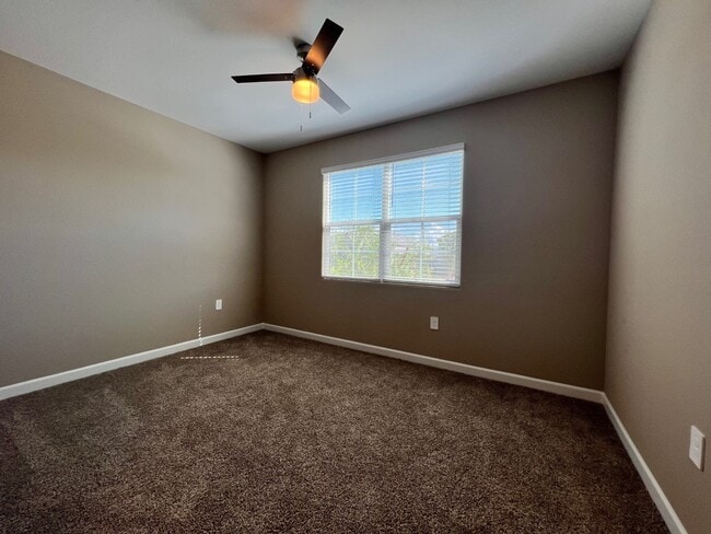 Building Photo - 18844 W Madison St