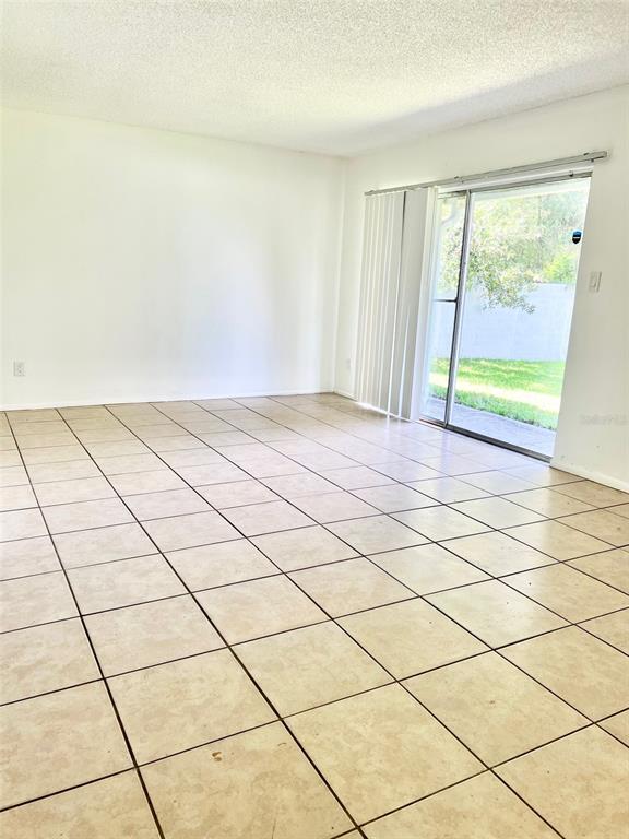 Foto del edificio - 4643 Ring Neck Rd