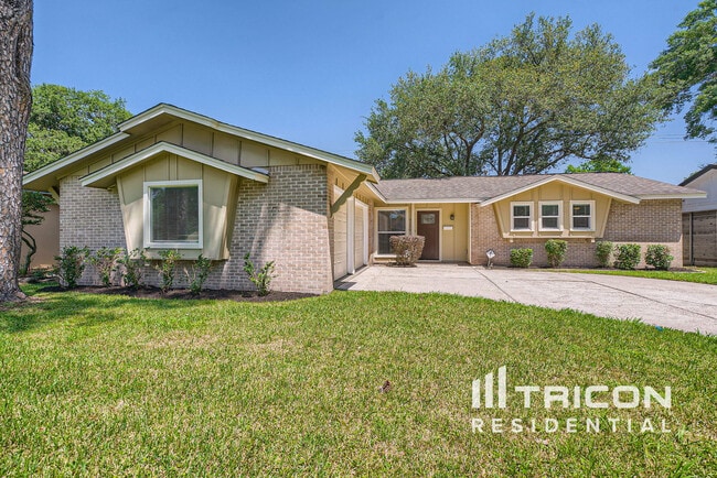 Building Photo - 9330 Highmeadow Dr