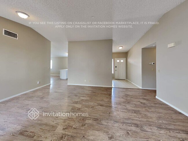 Foto del edificio - 2087 Club Crest Way