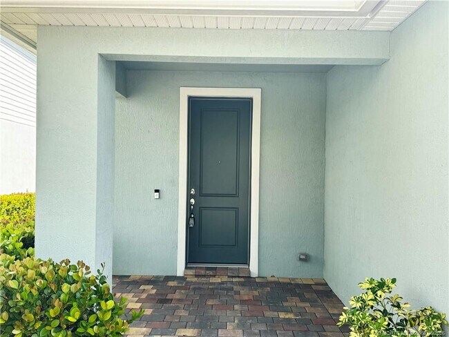 Foto del edificio - 10214 SW Captiva Dr
