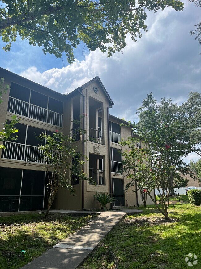 Brookhollow Student Apartments for Rent Altamonte Springs, FL 10