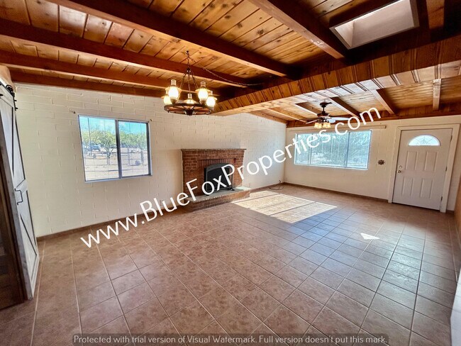 Foto del edificio - 6140 N Van Ark Rd