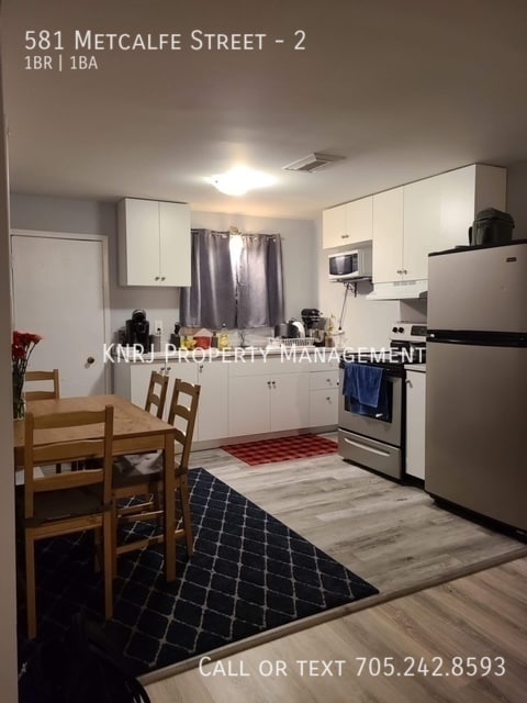 Building Photo - Nice Spacious One Bedroom
