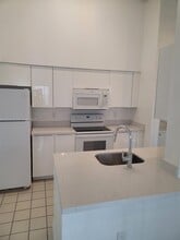 Building Photo - 2881 N Oakland Forest Dr