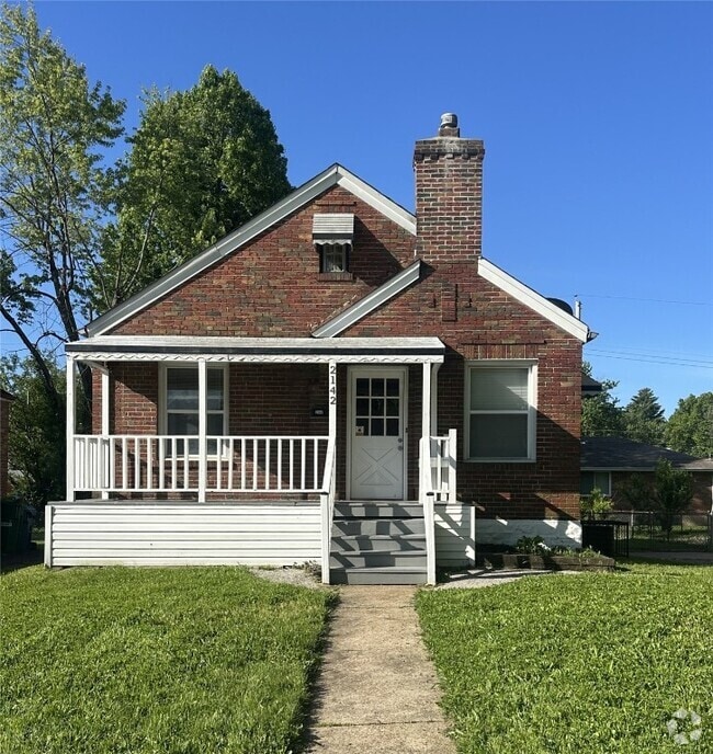 Building Photo - 2142 Fairhaven Dr