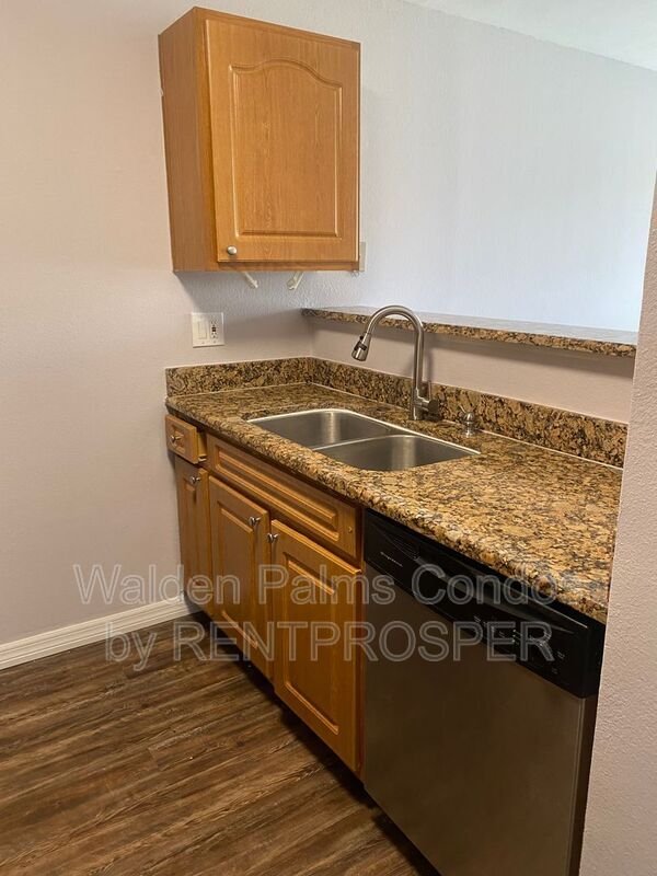 Foto del edificio - 4756 Walden Cir