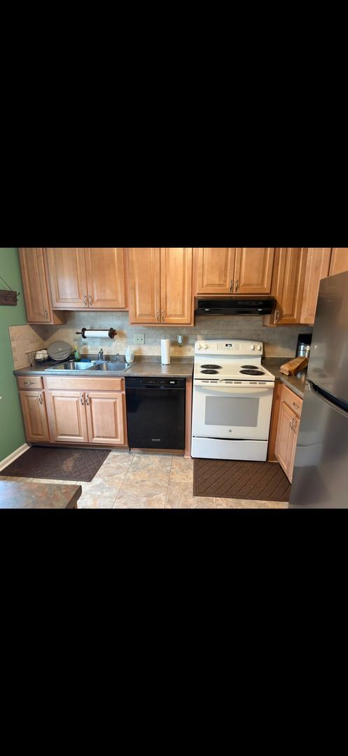 Foto del edificio - Spacious 4-Bed, 2.5-Bath Townhome in Blacksburg