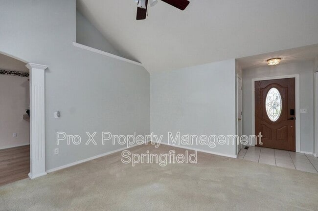 Building Photo - 1150 S Mahogany Rd