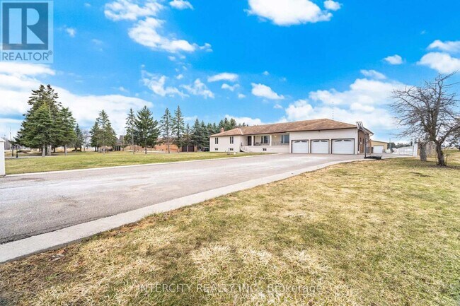 Photo du bâtiment - 14394 Bramalea Rd