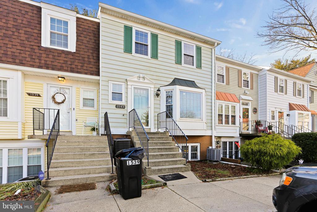Primary Photo - 1543 Marlborough Ct