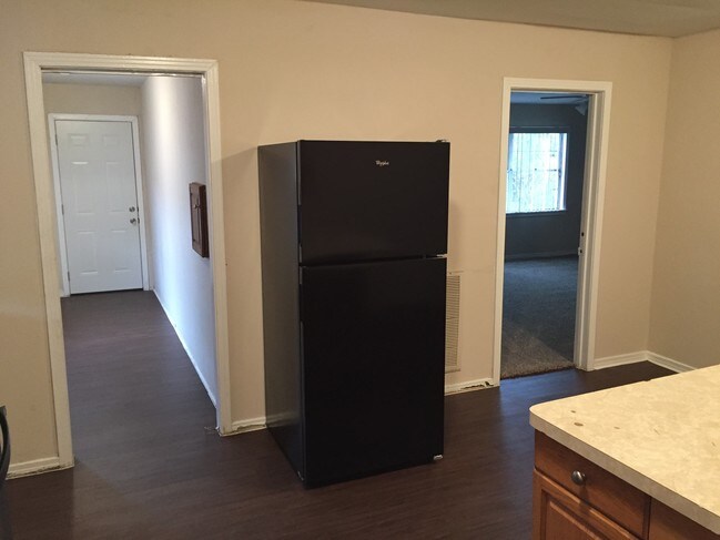 Foto del edificio - 7547-7551 Morley St