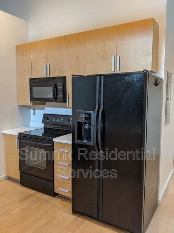 Foto del edificio - 1001 E 17th St
