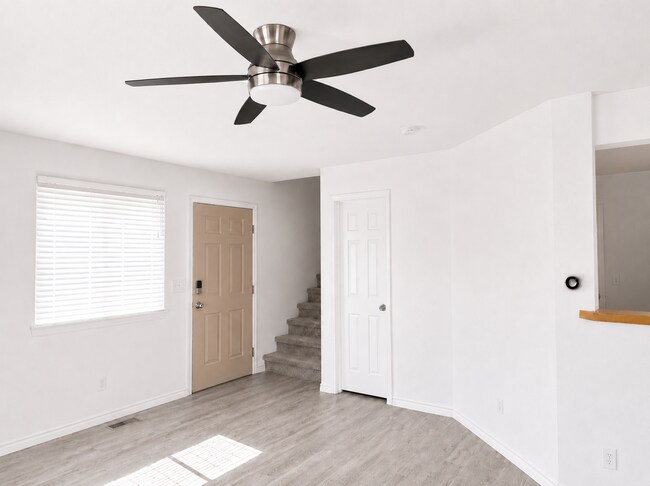 Foto del edificio - 94 Mountain Shadows Ln