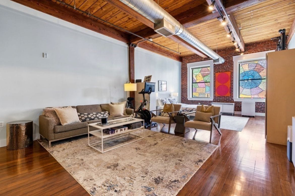 49 Munroe St Unit 304, Lynn, MA 01901 Condo for Rent in Lynn, MA