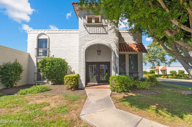 Building Photo - 7149 E McDonald Dr