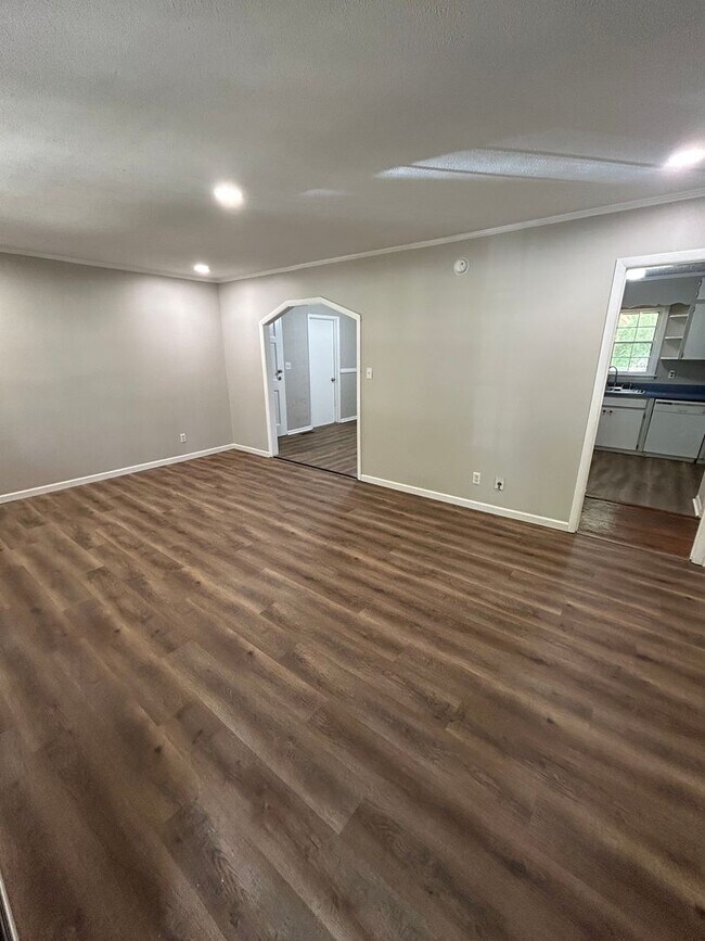 Foto del edificio - 5402 Arrow Ave