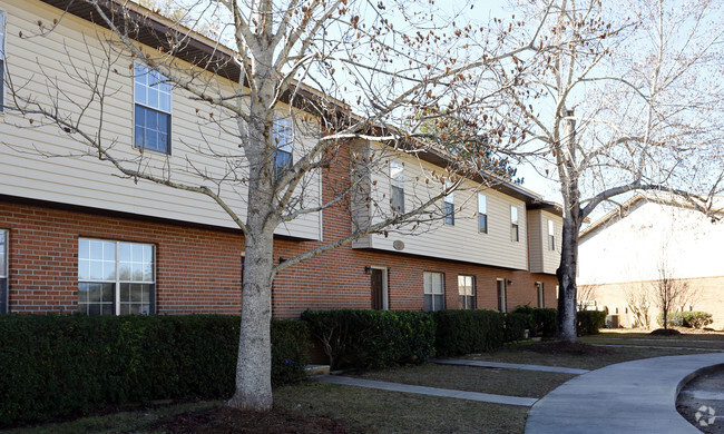 Building Photo - Bayside Apartments