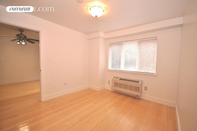 Building Photo - 1735 Caton Ave
