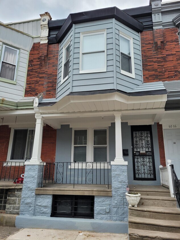 Primary Photo - 6014 Spring St