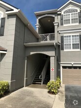 Building Photo - 3361 S Kirkman Rd