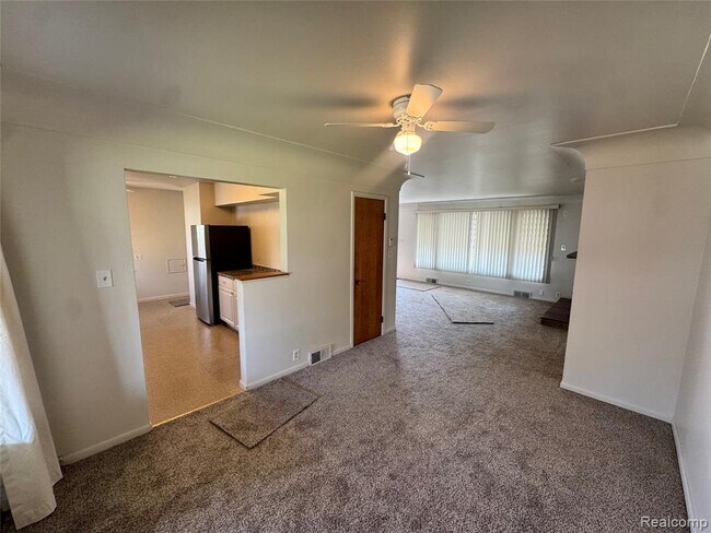 Foto del edificio - 4276 5th St
