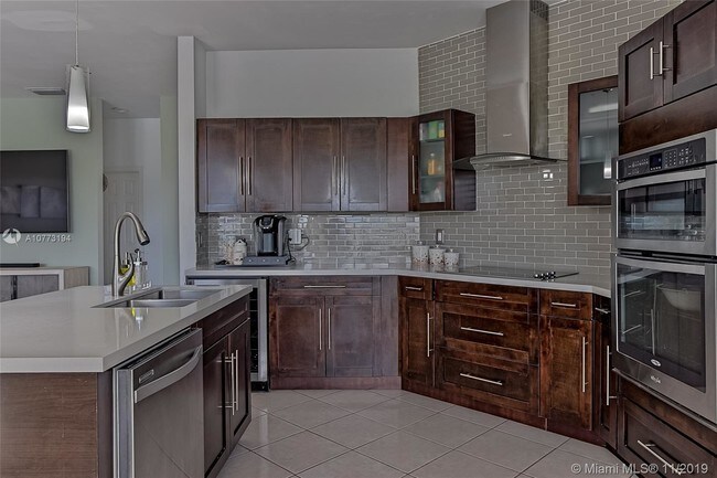 Foto del edificio - 670 Heritage Dr