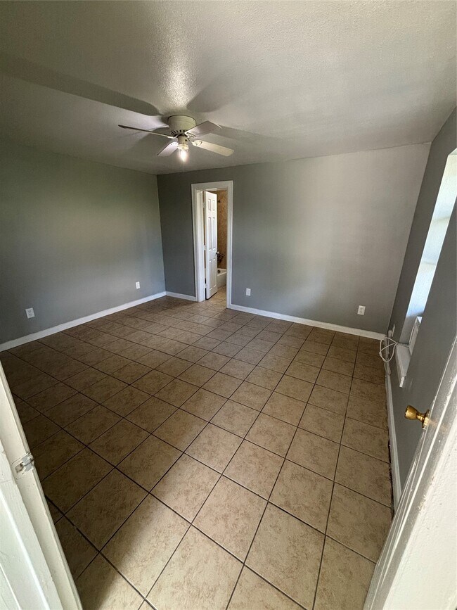 Foto del edificio - 2013 Eubanks St