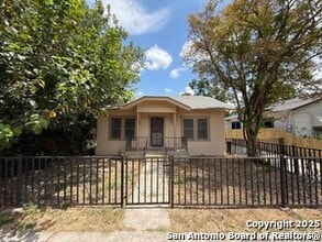 Building Photo - 1114 N Brazos St