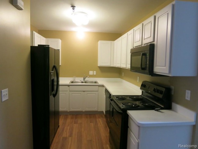 Foto del edificio - 23291 Cornerstone Village Dr