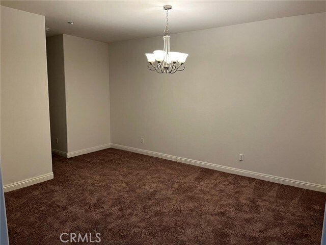 Foto del edificio - 16731 E Main St