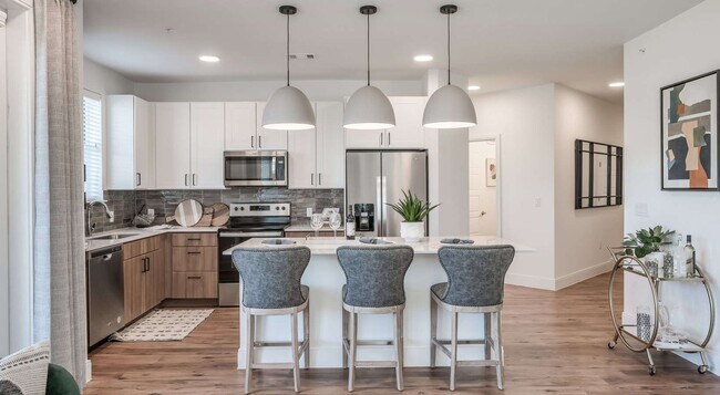 Building Photo - 16200 Bridgeland High School Dr